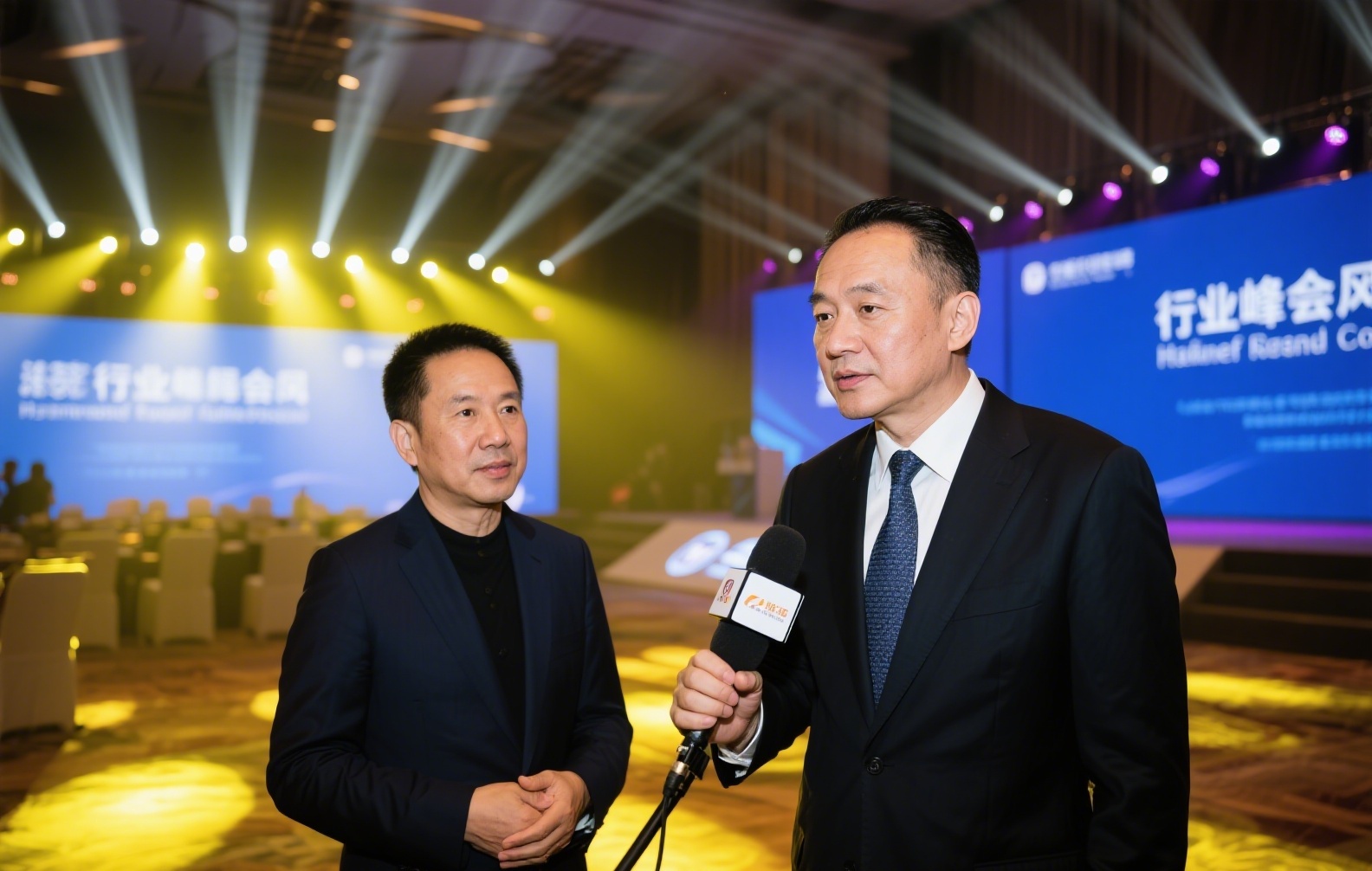 币安交易所客服电话是多少？2025年官方人工客服联系渠道与防骗提醒